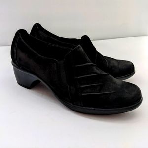 Clark's Size 8 Slip-on Suede Shoes